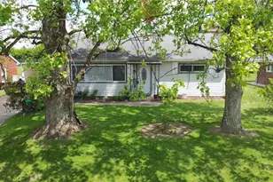 111 Pine Ln, Barnesville, OH 43713 - Photo 8
