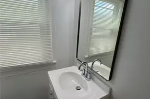 767 E 105th St, Loveland, OH 44108 - Photo 20