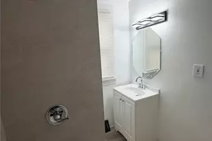 767 E 105th St, Loveland, OH 44108 - Photo 22