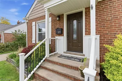 325 E 326th Street, Willowick, OH 44095 - Photo 2