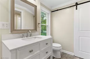 325 E 326th St, Willowick, OH 44095 - Photo 18