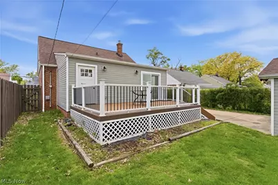 325 E 326th Street, Willowick, OH 44095 - Photo 34