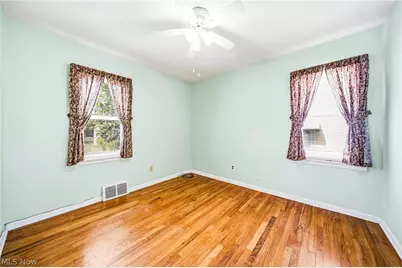 30424 Fern Drive, Willowick, OH 44095 - Photo 10