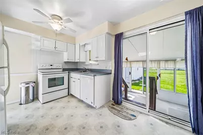 30424 Fern Drive, Willowick, OH 44095 - Photo 8