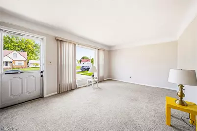 30424 Fern Drive, Willowick, OH 44095 - Photo 6