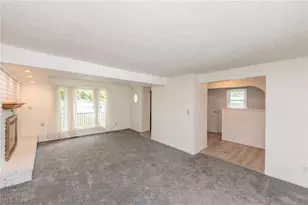 1984 W Turkeyfoot Lake Rd, Barberton, OH 44203 - Photo 8