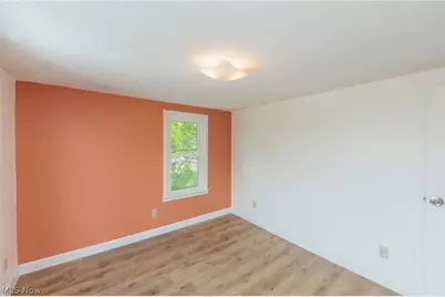 1984 W Turkeyfoot Lake Road, Barberton, OH 44203 - Photo 20