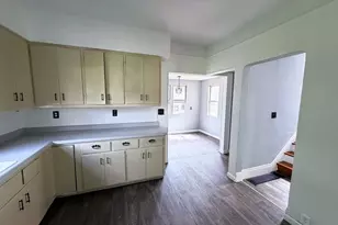 7901 New York Ave, Loveland, OH 44105 - Photo 14