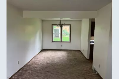 1505 Democracy Drive NW, North Canton, OH 44720 - Photo 4