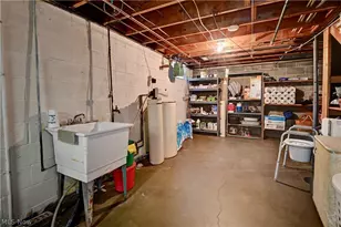 1017 Kaderly St NW, New Philadelphia, OH 44663 - Photo 22