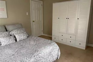 363 E Park Ave, Barberton, OH 44203 - Photo 18