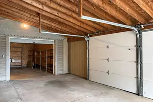 363 E Park Ave, Barberton, OH 44203 - Photo 26