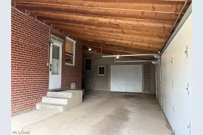 363 E Park Avenue, Barberton, OH 44203 - Photo 24