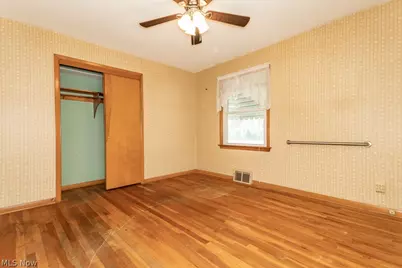357 E 307th Street, Willowick, OH 44095 - Photo 26