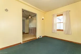 357 E 307th St, Willowick, OH 44095 - Photo 16