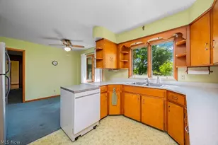 13720 Durkee Rd, Grafton, OH 44044 - Photo 16