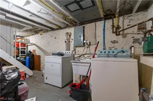 105 Westwood Ave, Akron, OH 44302 - Photo 22