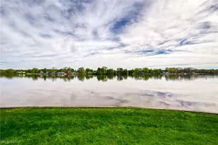 483 Owl Point, Roaming Shores, OH 44084 - Photo 30