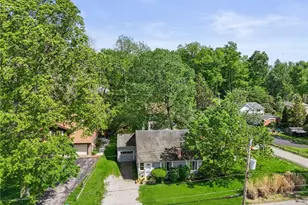 35812 Wanaka Blvd, Eastlake, OH 44095 - Photo 4