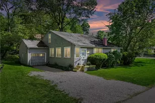 35812 Wanaka Blvd, Eastlake, OH 44095 - Photo 2