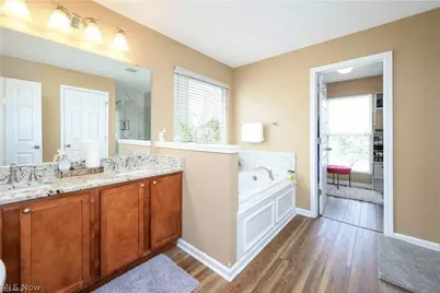 1242 Bexley Circle, Akron, OH 44312 - Photo 26