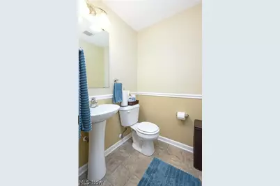1242 Bexley Circle, Akron, OH 44312 - Photo 20