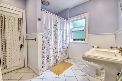 1220 Yellowstone Road, Cleveland Heights, OH 44121 - Photo 28