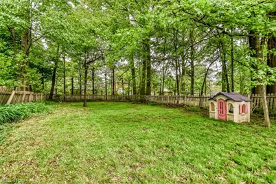 1220 Yellowstone Road, Cleveland Heights, OH 44121 - Photo 34