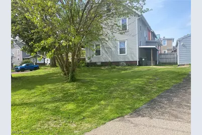 644 Harrison Avenue SW, Canton, OH 44706 - Photo 2