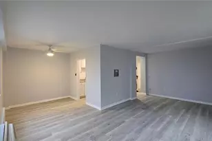 11820 Edgewater Dr, Oakwood, OH 44107 - Photo 8