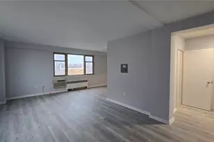11820 Edgewater Dr, Oakwood, OH 44107 - Photo 6
