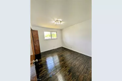 16116 Lanier Avenue, Strongsville, OH 44136 - Photo 12