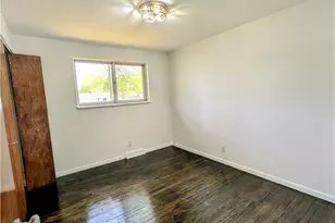 16116 Lanier Ave, Strongsville, OH 44136 - Photo 12