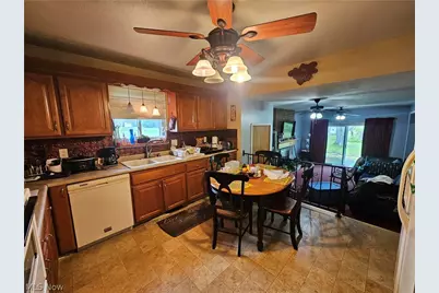 5427 Mardale Avenue, Bedford, OH 44146 - Photo 8