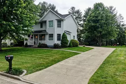 104 Pinedale Drive, Dover, OH 44622 - Photo 2