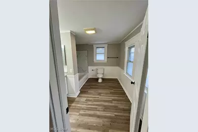 2110 12th Street SW, Akron, OH 44314 - Photo 24