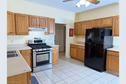 1369 Park, Oakwood, OH 44107 - Photo 12