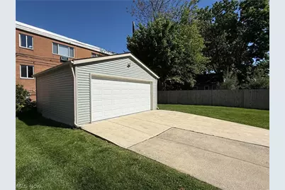 1369 Park Row, Oakwood, OH 44107 - Photo 4