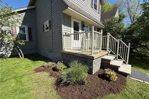 1369 Park Row, Oakwood, OH 44107 - Photo 2