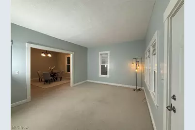 1369 Park Row, Oakwood, OH 44107 - Photo 6
