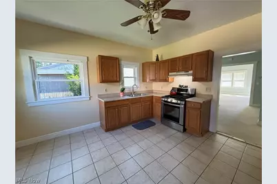 1369 Park Row, Oakwood, OH 44107 - Photo 12