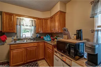 2309 43rd Street NW, Canton, OH 44709 - Photo 6