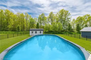 35779 Crystal Creek Ct, Grafton, OH 44044 - Photo 14