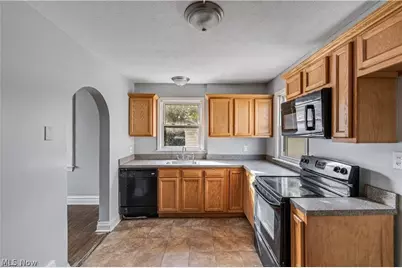 3204 14th Street SW, Canton, OH 44710 - Photo 8