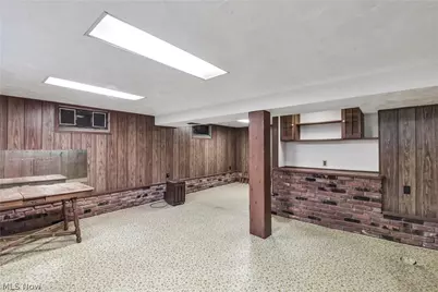 5884 Akins Road, North Royalton, OH 44133 - Photo 30