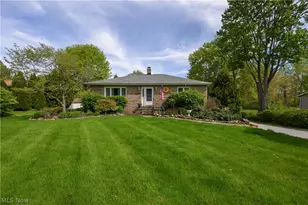 2677 Summit Rd, Akron, OH 44321 - Photo 1