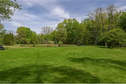 2677 Summit Road, Akron, OH 44321 - Photo 32