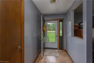 2677 Summit Rd, Akron, OH 44321 - Photo 16