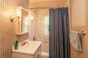 1706 31st St NW, Canton, OH 44709 - Photo 14