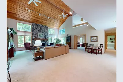 857 Hardwood Court, Mayfield Village, OH 44040 - Photo 6
